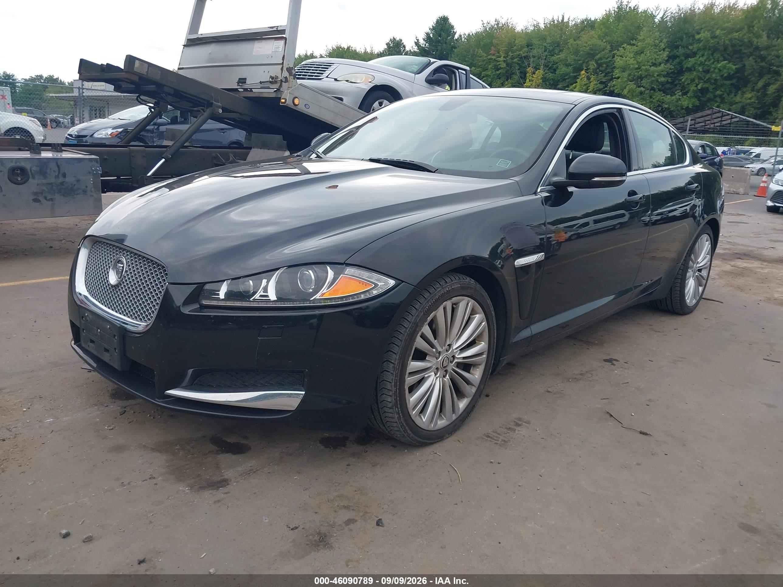 2012 JAGUAR XF PORTFOLIO