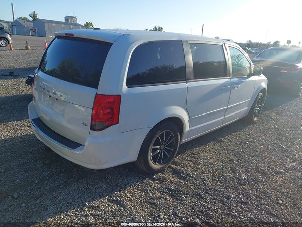 2016 DODGE GRAND CARAVAN R/T — I4