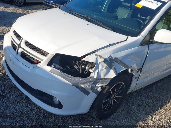 2016 DODGE GRAND CARAVAN R/T — I6