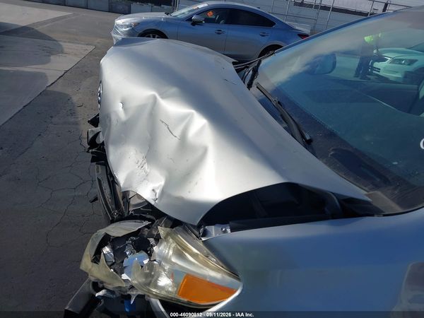 2013 TOYOTA SIENNA XLE V6 8 PASSENGER — I87