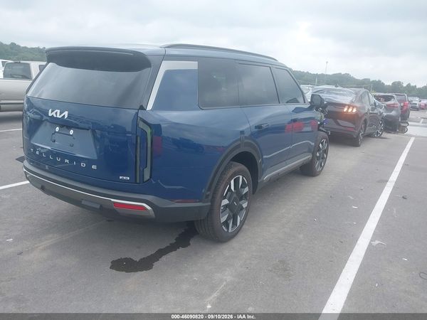 2027 KIA TELLURIDE S — I4