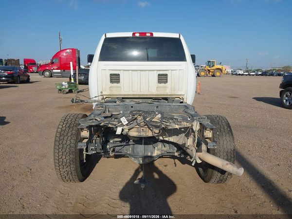 2022 RAM 2500 TRADESMAN  4X4 8' BOX