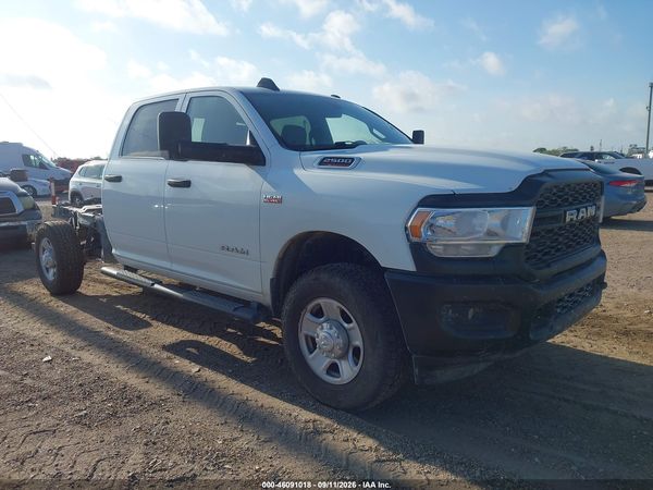 2022 RAM 2500 TRADESMAN  4X4 8' BOX