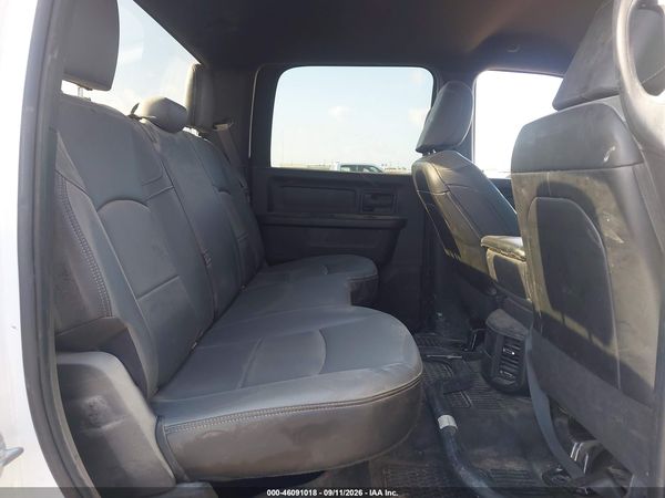2022 RAM 2500 TRADESMAN  4X4 8' BOX