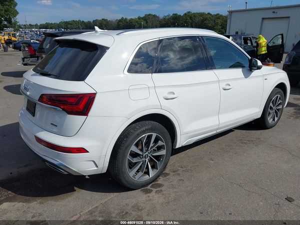 2022 AUDI Q5 — I4
