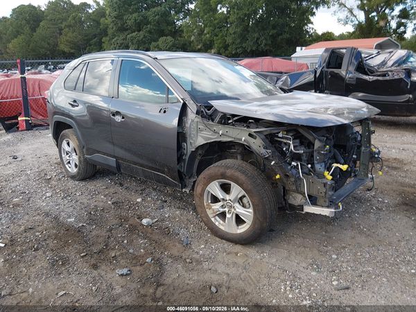 2021 TOYOTA RAV4 XLE — I1
