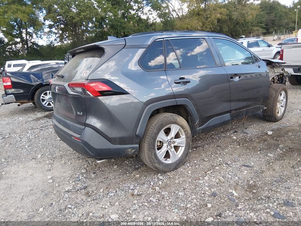 2021 TOYOTA RAV4 XLE — I4