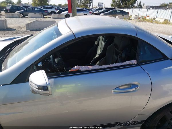 2013 MERCEDES-BENZ SLK 250 SLK250 — I152