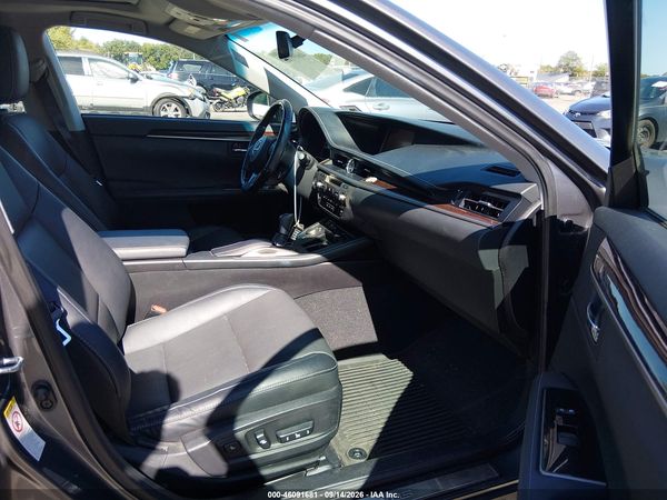 2016 LEXUS ES 350 — I5