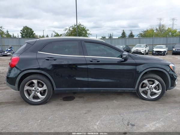 2019 MERCEDES-BENZ GLA 250 GLA250