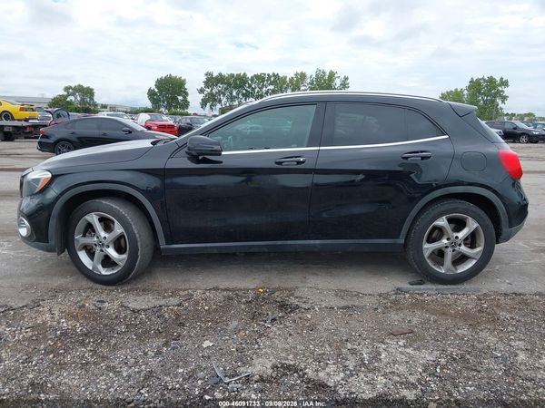 2019 MERCEDES-BENZ GLA 250