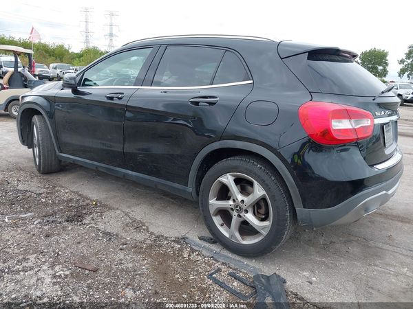 2019 MERCEDES-BENZ GLA 250 GLA250
