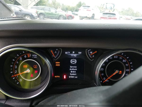2018 JEEP WRANGLER UNLIMITED SPORT 4X4 — I7