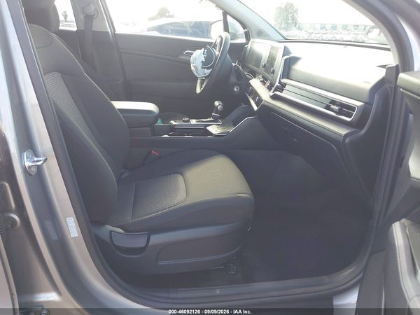 2025 KIA SPORTAGE LX — I5