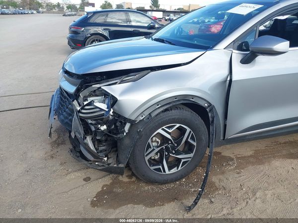 2025 KIA SPORTAGE LX — I152