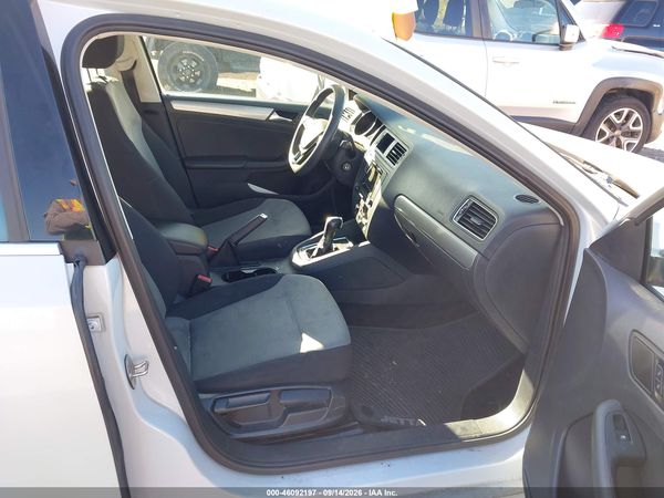 2017 VOLKSWAGEN JETTA 1.4T S — I5
