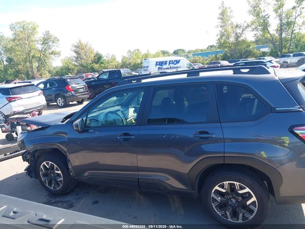 2025 SUBARU FORESTER PREMIUM — I117