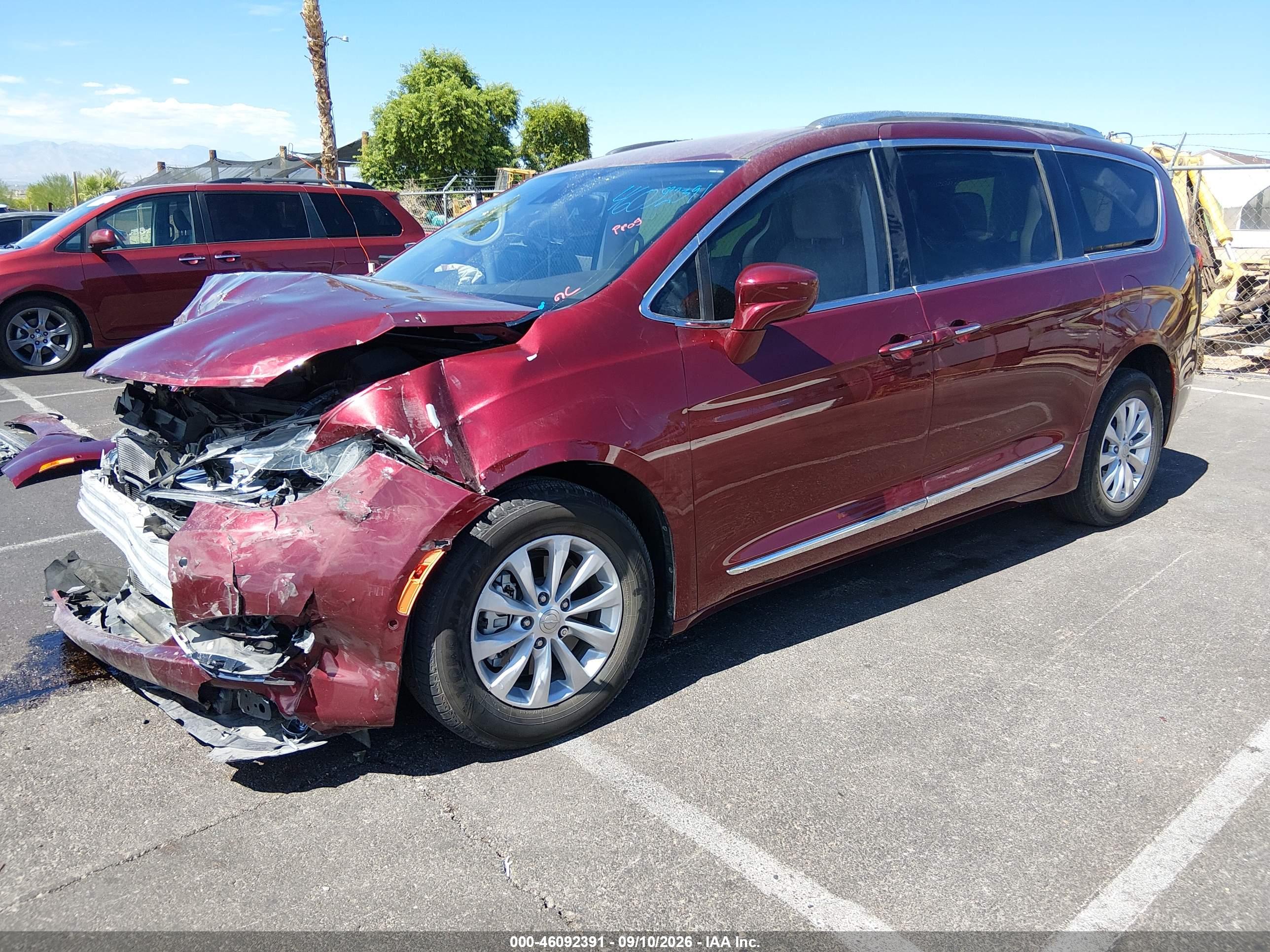 2018 CHRYSLER PACIFICA TOURING L — I2