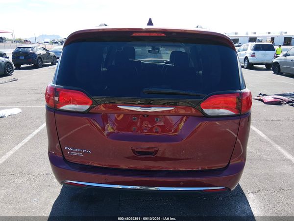 2018 CHRYSLER PACIFICA TOURING L — I119