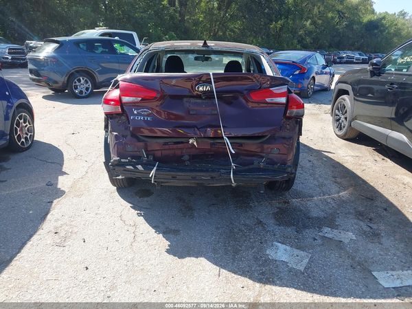 2018 KIA FORTE LX