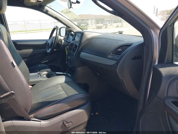 2019 DODGE GRAND CARAVAN GT — I5