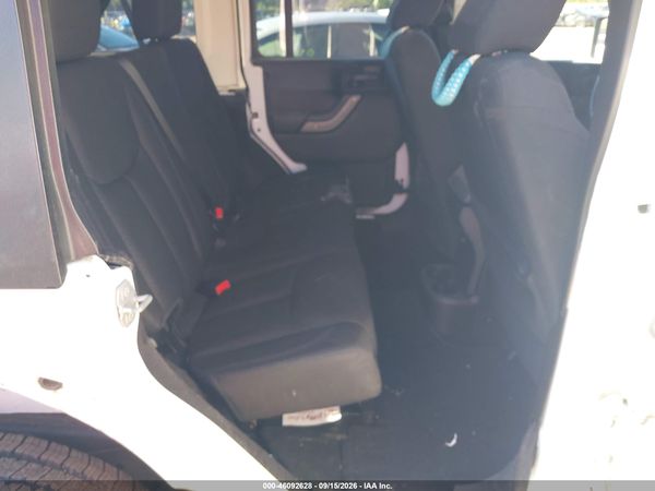 2016 JEEP WRANGLER UNLIMITED SPORT — I8