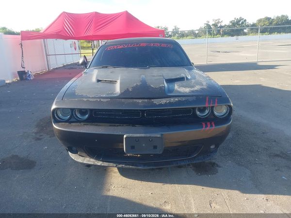 2015 DODGE CHALLENGER SXT
