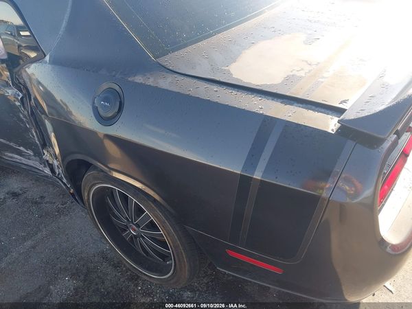 2015 DODGE CHALLENGER SXT