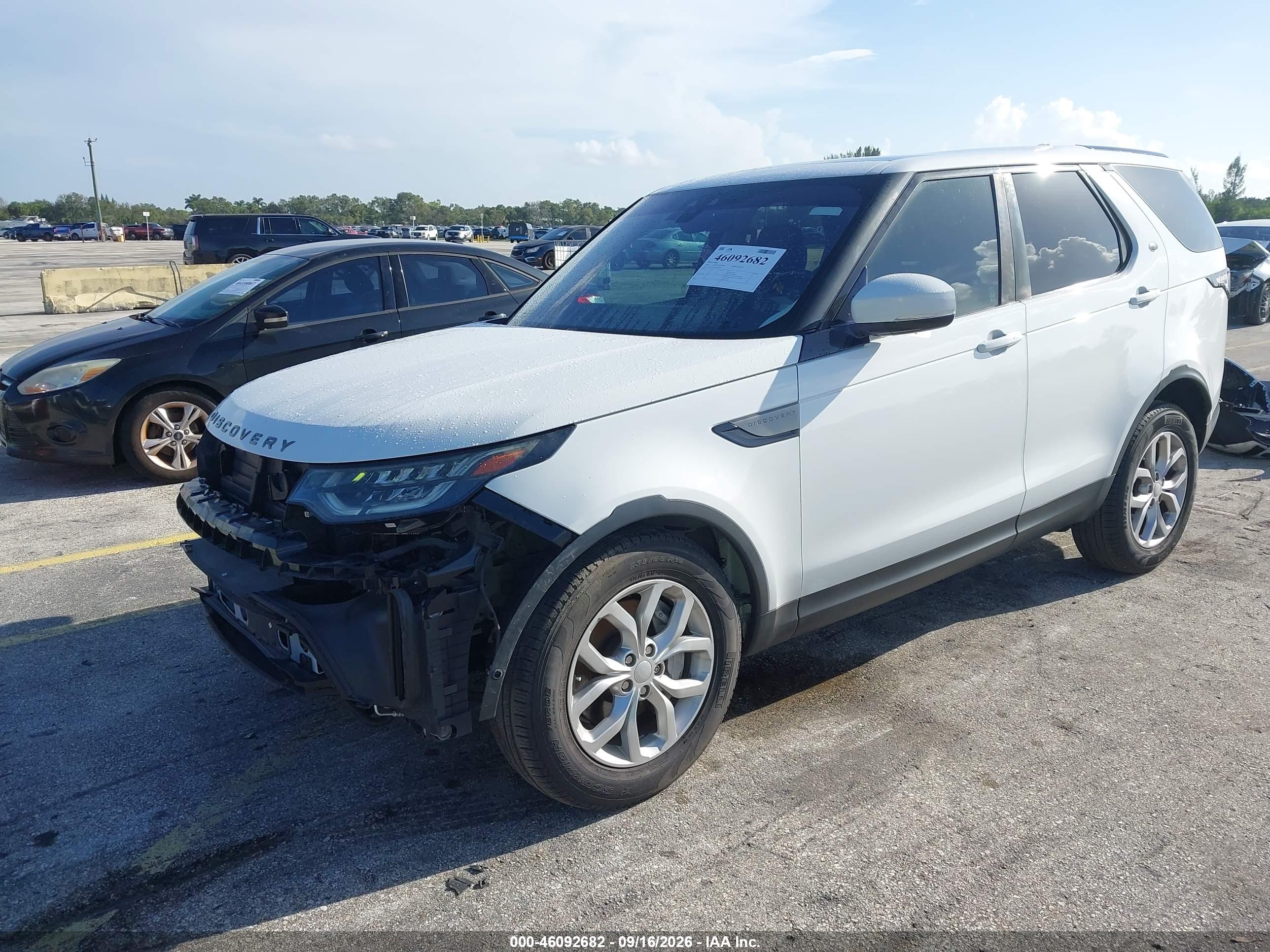 2019 LAND ROVER DISCOVERY SE — I2