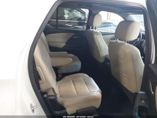 2023 CHEVROLET TRAVERSE AWD LT LEATHER — I8
