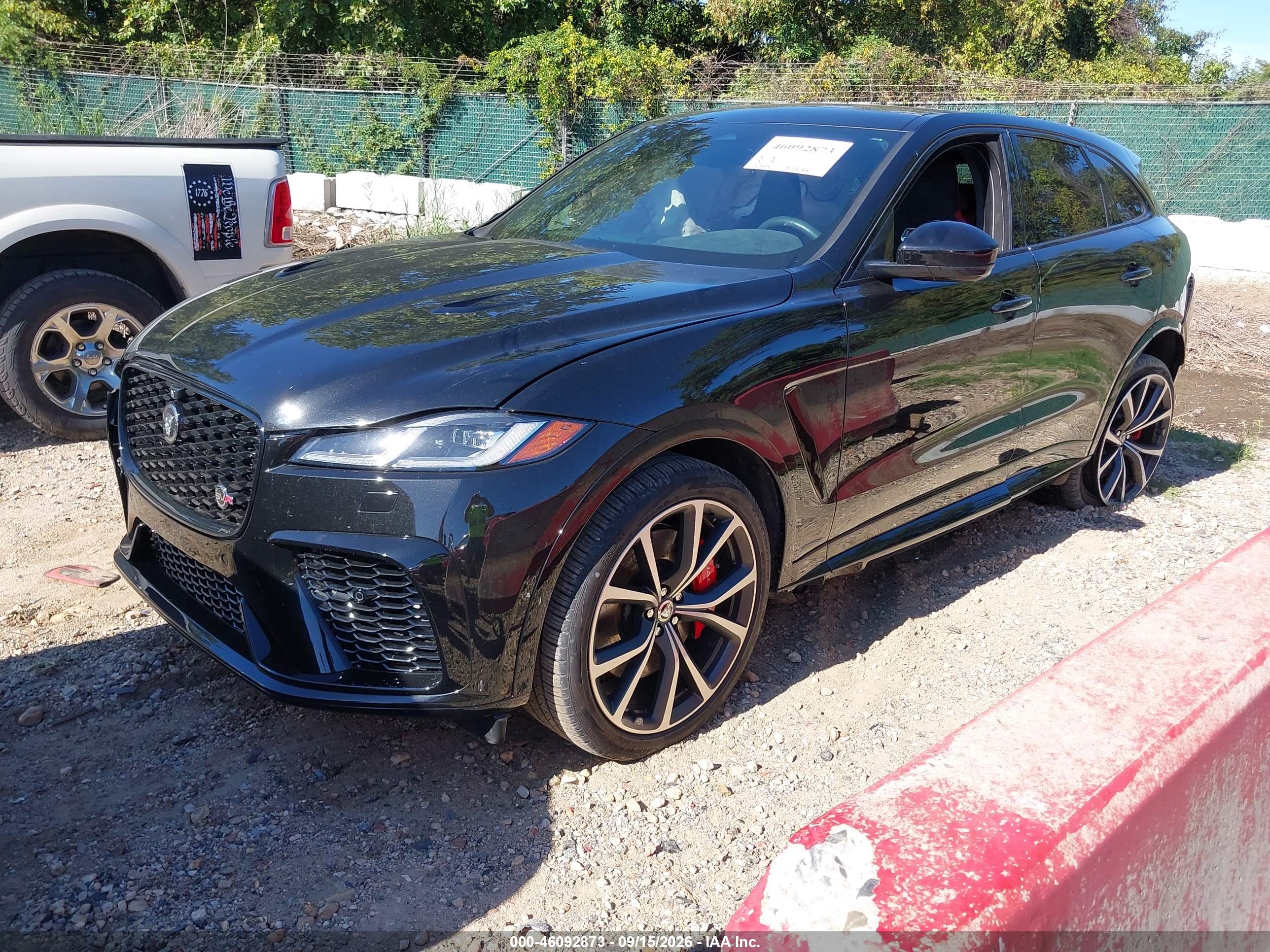 2024 JAGUAR F-PACE SVR P550 AWD AUTOMATIC — I2