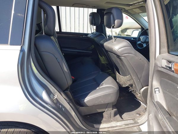 2012 MERCEDES-BENZ GL 350 BLUETEC 4MATIC — I8