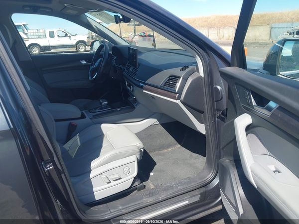 2021 AUDI Q5 — I5