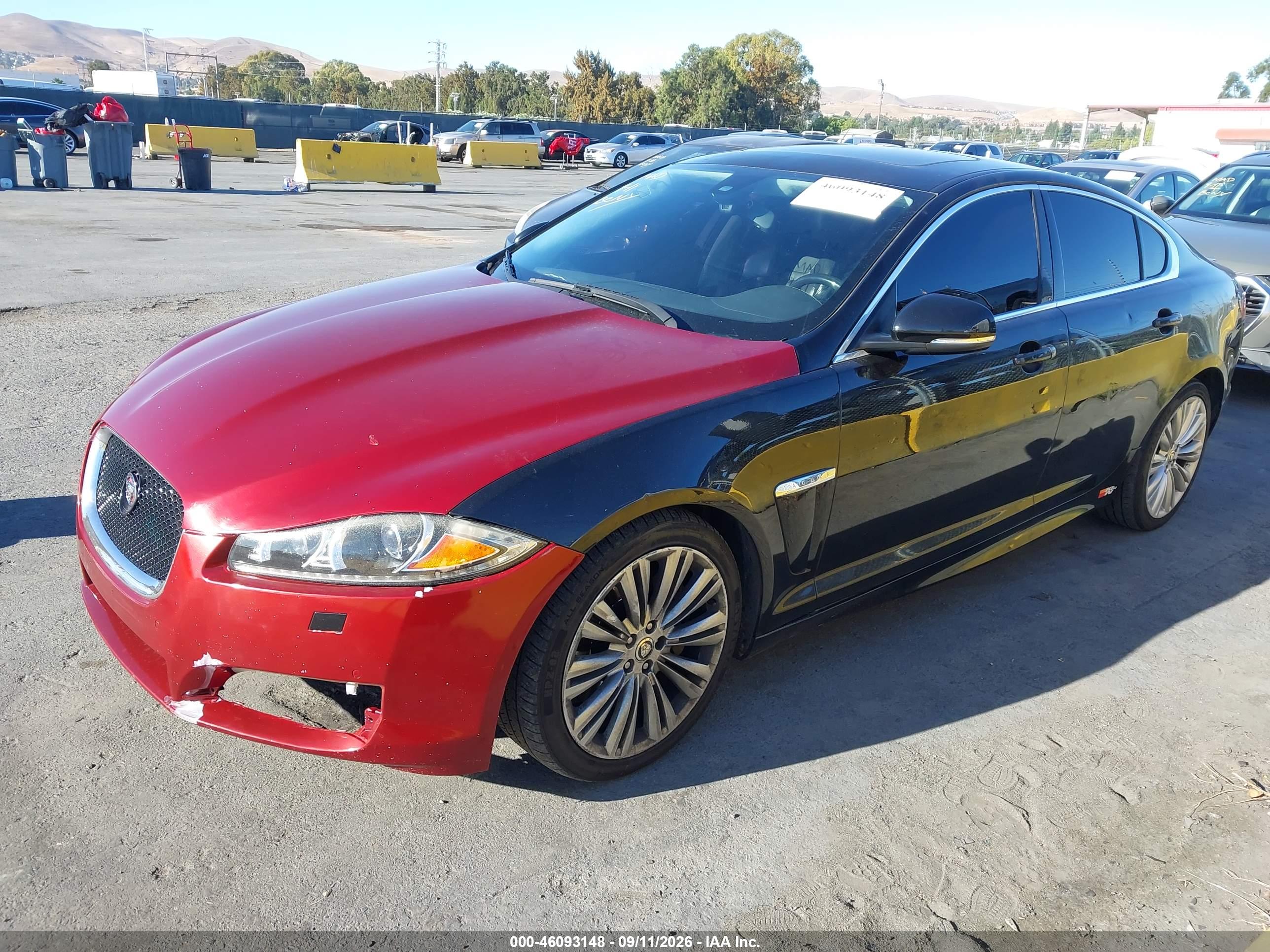 2012 JAGUAR XF PORTFOLIO — I2