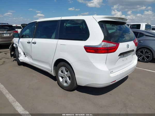 2015 TOYOTA SIENNA L 7 PASSENGER — I3