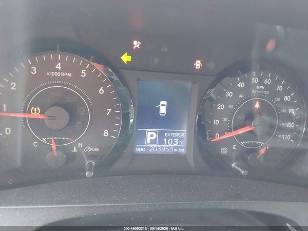2015 TOYOTA SIENNA L 7 PASSENGER — I7