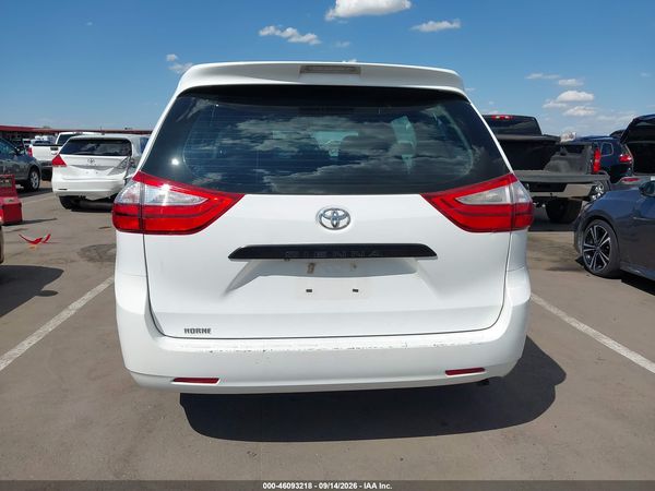 2015 TOYOTA SIENNA L 7 PASSENGER — I119
