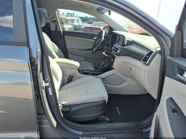 2019 HYUNDAI TUCSON SE — I5