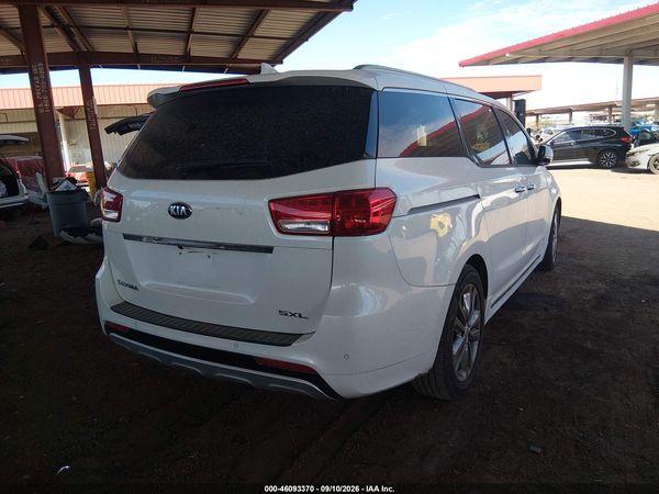 2018 KIA SEDONA SX LIMITED — I4