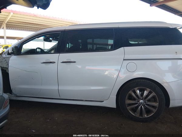 2018 KIA SEDONA SX LIMITED — I117