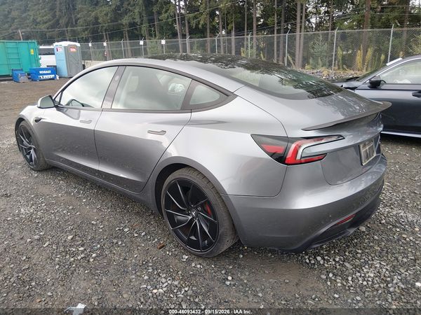 2024 TESLA MODEL 3 — I3
