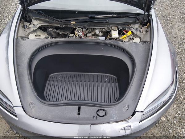 2024 TESLA MODEL 3 — I10