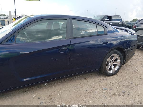 2014 DODGE CHARGER SE — I6