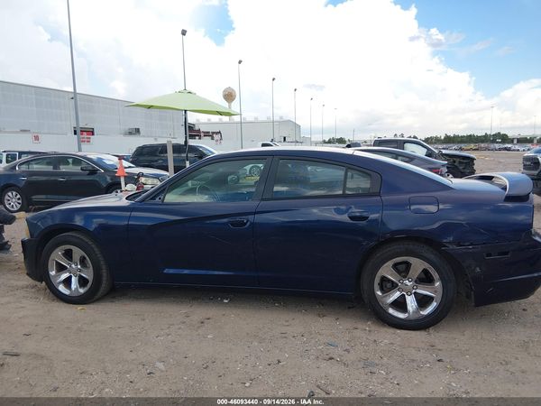 2014 DODGE CHARGER SE — I117