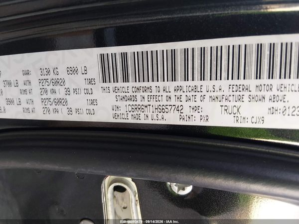 2017 RAM 1500 NIGHT  4X2 5'7 BOX