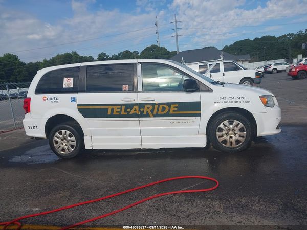 2017 DODGE GRAND CARAVAN SE