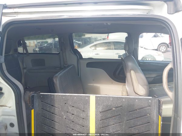 2017 DODGE GRAND CARAVAN SE