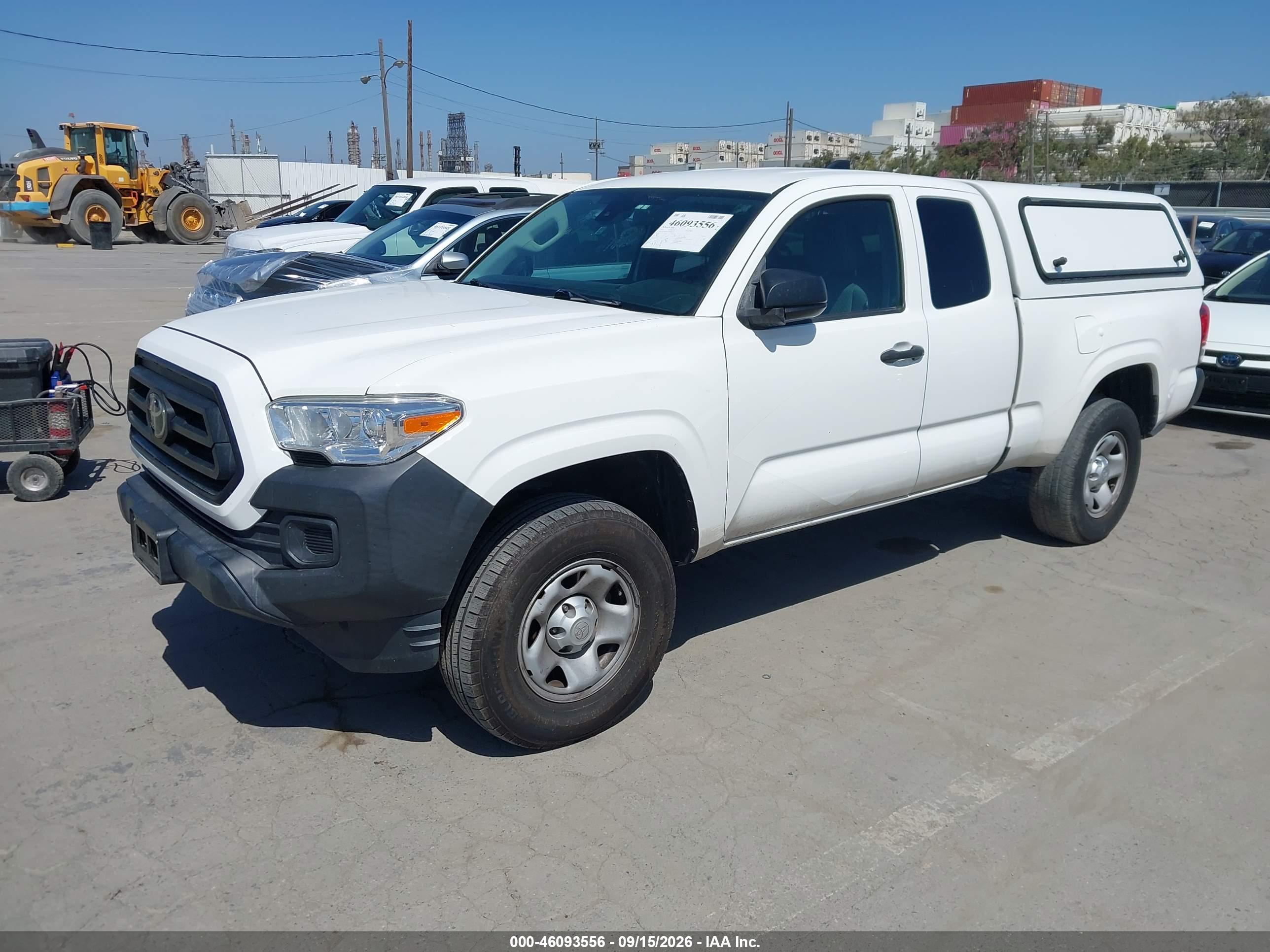 2022 TOYOTA TACOMA SR — I2