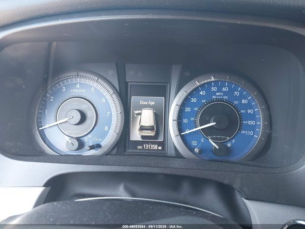 2017 TOYOTA SIENNA XLE 8 PASSENGER — I7
