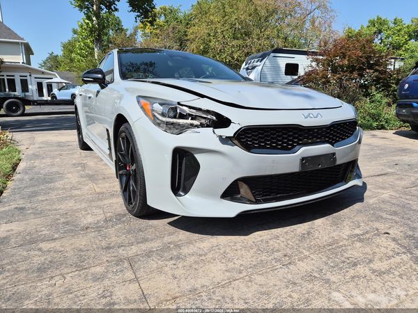 2023 KIA STINGER GT2 — I1